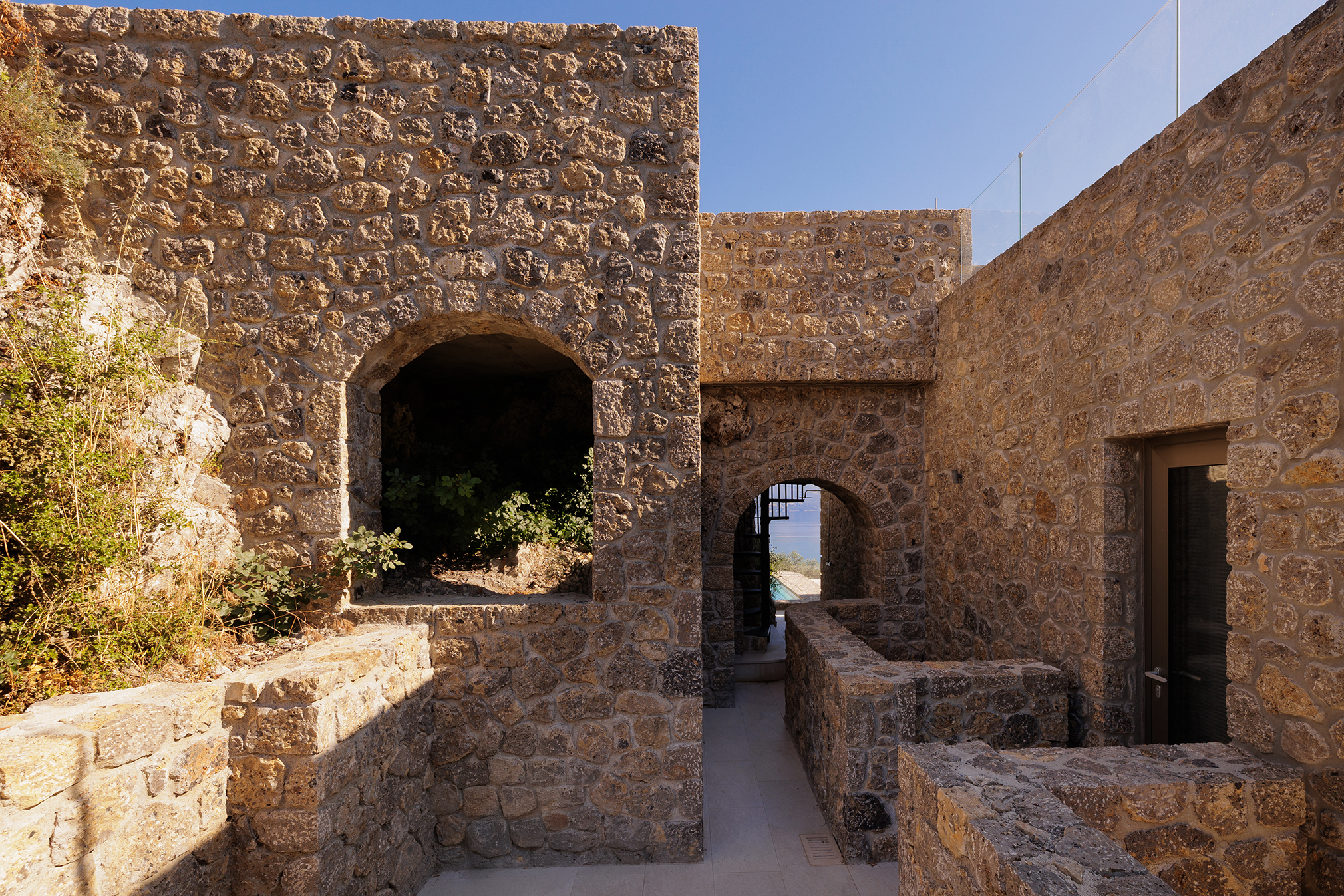 Tower House Kommeno